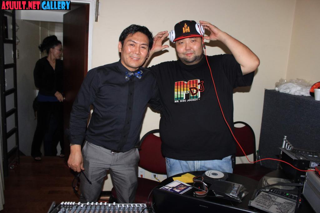 Los Angeles Mongolians New Year Party with Haranga, Gee, Bayartsetseg, and Erdenetungalag - 273
